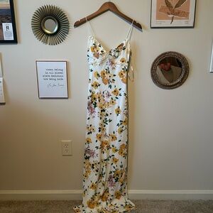 Princess Polly Emily Maxi Dress White/Yellow Floral